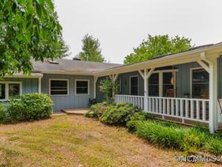 83 Mclean Rd, Weaverville, NC 28787-9555