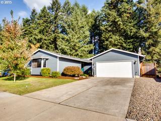 700 Hartley Ave, Damascus, OR 97030
