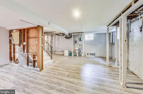 9701 Brunett Ave, Silver Spring MD 20901-3235 exterior