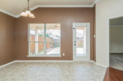 8958 Winding River Dr, Fort Worth TX  76118-7753 exterior