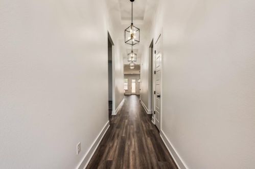 4114 Aransas St, Dallas, TX 75212-1313