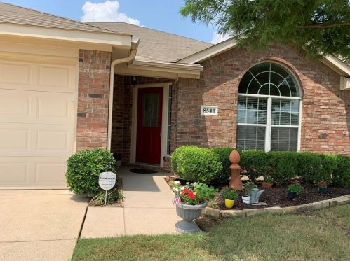 8540 Cactus Patch Way, Fort Worth, TX 76131-5393