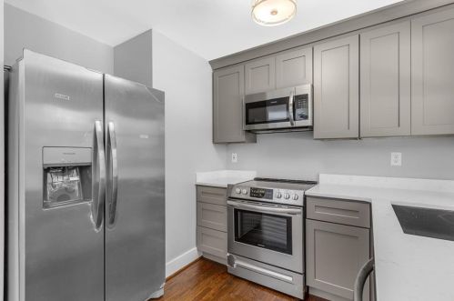 2272 Baywood Dr, Atlanta GA  30315-6534 exterior