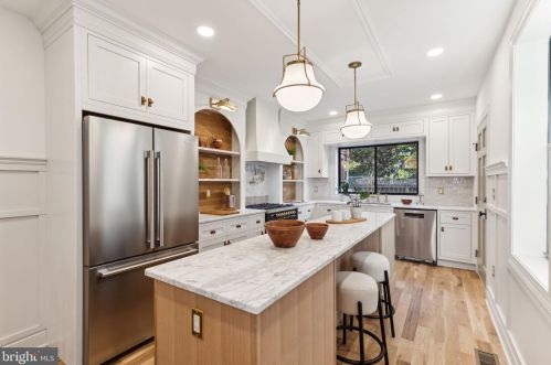 743 22nd St, Philadelphia PA 19130-2604 exterior