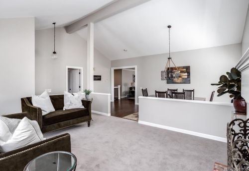 7984 Willow Ct, Englewood CO 80112-2742 exterior