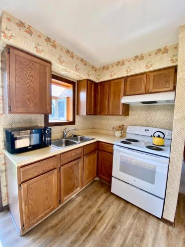 7376 Buchanan St, Gary IN 46410-4655 exterior