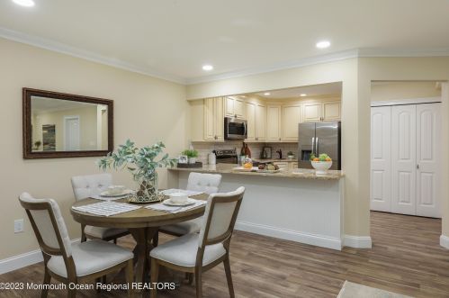 20 Lexington Ct, Tinton Falls NJ 07701-5467 exterior