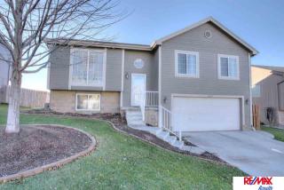 18059 Margo St, Omaha, NE 68136-2137