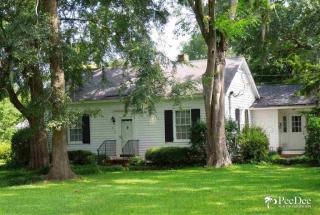 310 Woodland Dr, Marion, SC 29571-2830