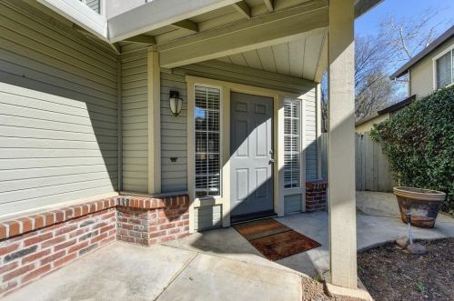 6644 Oak Branch Ct, Citrus Heights, CA 95621-3316