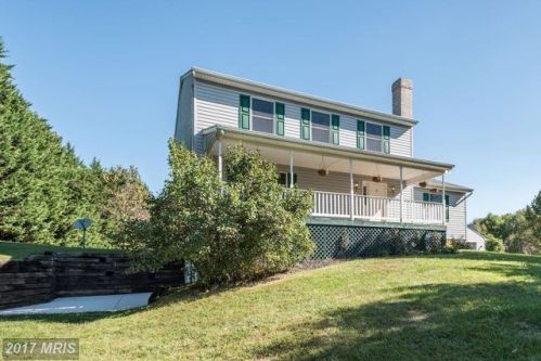 40010 Quarter Branch Rd, Lovettsville, VA 20180-1908