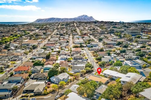 3750 Claudine St, Honolulu HI  96816-3808 exterior