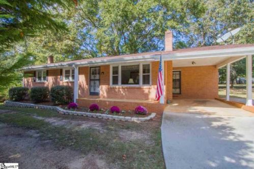 304 Highway 17, Piedmont, SC 29673-8962