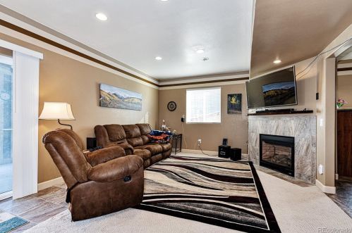 5452 Eaton Park Way, Aurora CO 80016-4292 exterior