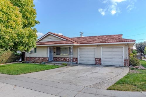 1145 Starbird Cir, San Jose, CA 95117-2836
