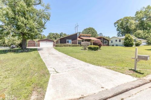 118 Springwood Dr, Warner Robins, GA 31088-5979