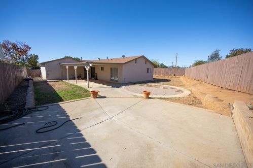 1434 Coker Way, El Cajon, CA 92021-5022