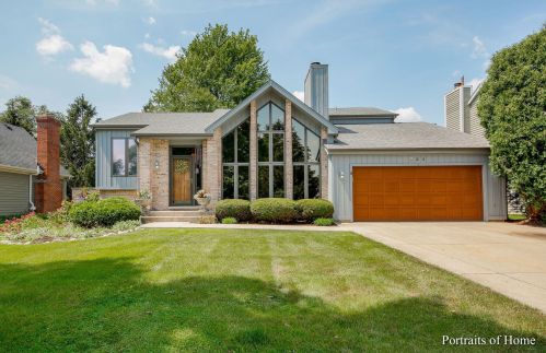 856 High Gate Crse, Glendale Heights, IL 60137-3205