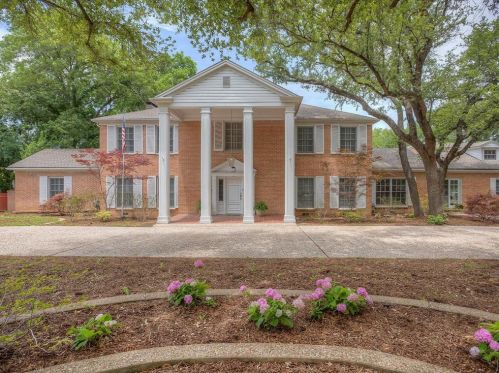 1910 Rockridge Ter, Fort Worth, TX 76110-6613