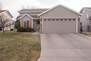 752 48th St, Fargo, ND 58103-7217