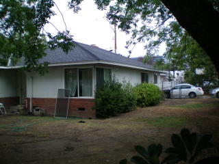 5595 Pontiac Way, Fresno, CA 93727-7533