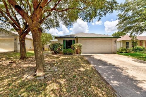 4412 Companeros Way, Austin TX  78749-3681 exterior