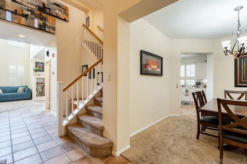 2287 Paseo Saucedal, Carlsbad, CA 92009-8705
