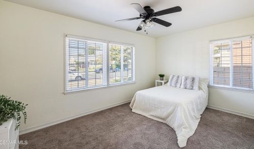7662 Paso Robles Ave, Van Nuys CA  91406-2141 exterior