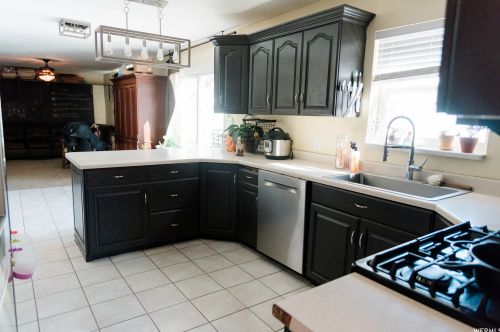 1080 Grandview Dr, Providence UT 84332-9317 exterior