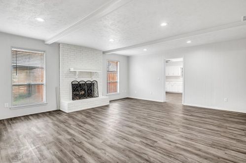 2108 Teakwood Ln, Plano TX  75075-2040 exterior