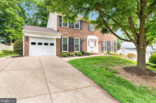 8606 Nanlee Dr, Springfield, VA 22152-2716
