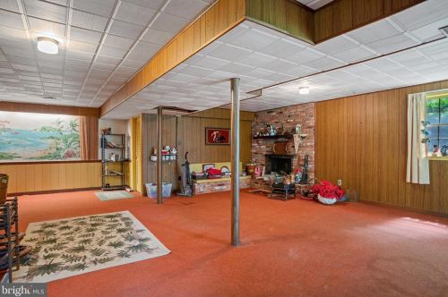 16 Severn Riv Rd, Severna Park MD 21146-4659 exterior