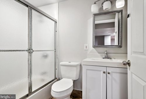 331 Sayre Dr, Princeton NJ  08540-5840 exterior