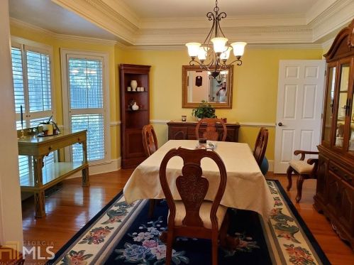 617 Sugar Creek Trl, Conyers, GA 30094-3812