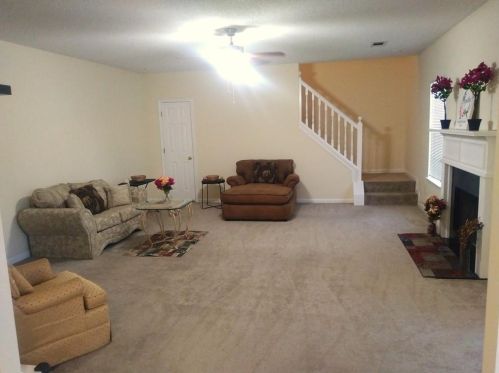 3414 Creekview Dr, Rex GA 30273-5039 exterior