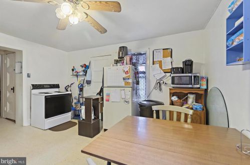 216 Carlisle St, Hanover PA 17331-2448 exterior