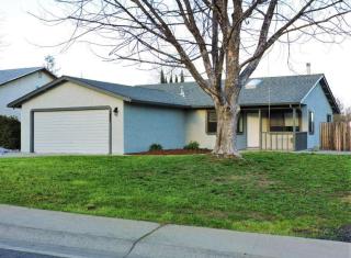1482 Spaniel Ct, Redding, CA 96003-4556