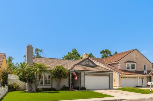 5 Fulton, Irvine CA  92620-3349 exterior