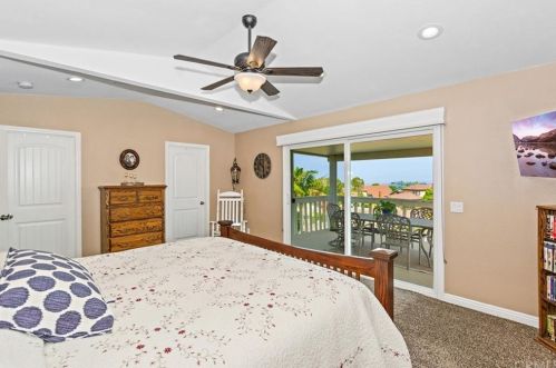 6880 Rycroft Dr, Riverside CA  92506-5317 exterior