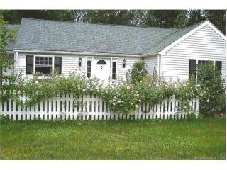 5 Forest Ln, Simsbury, CT 06070-2307