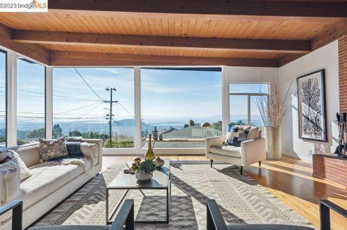 27 Edwin Dr, Berkeley, CA 94707-1021