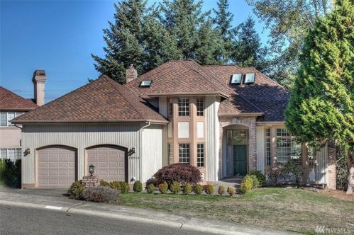 16216 58th Ct, Redmond, WA 98052-5274