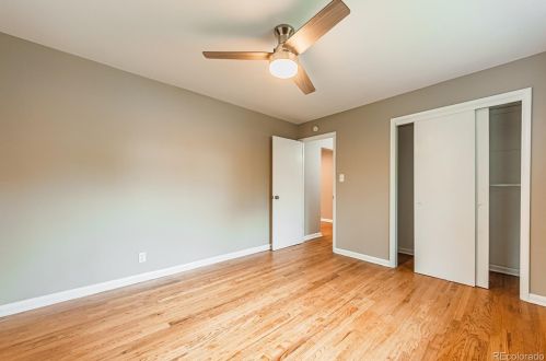 4369 Logan St, Englewood CO  80113-5820 exterior