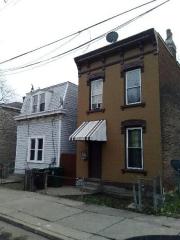 1561 Tremont St, Cincinnati OH  45214-1433 exterior