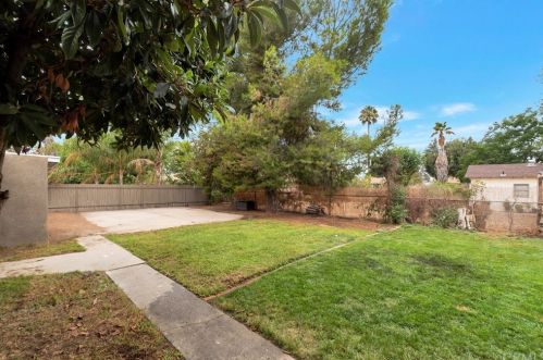 3544 Hoover St, Riverside CA  92504-3956 exterior