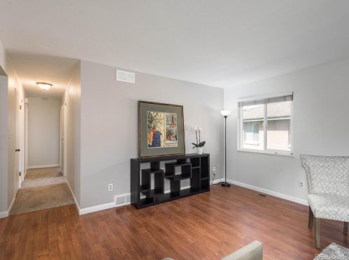 4625 Akron St, Englewood CO 80111-1237 exterior