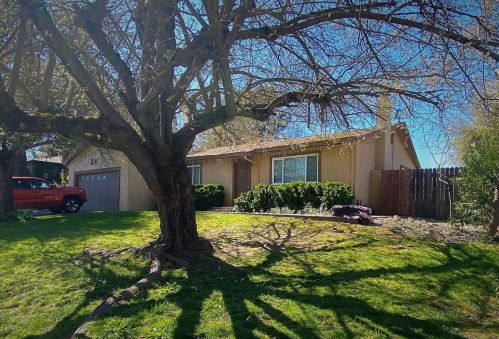 7317 Melva St, Citrus Heights, CA 95610-3216