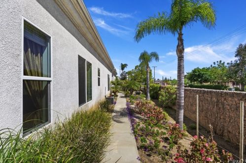 7565 Sun Blossom Ct, Riverside CA  92508-6627 exterior