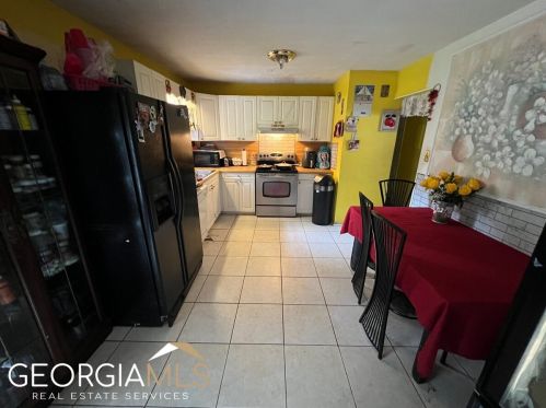 1067 Laurel Ln, Conyers GA  30012-4207 exterior