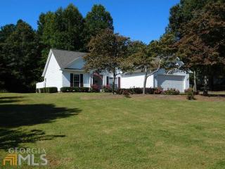 490 Flintlock Dr, Dacula, GA 30019-1493